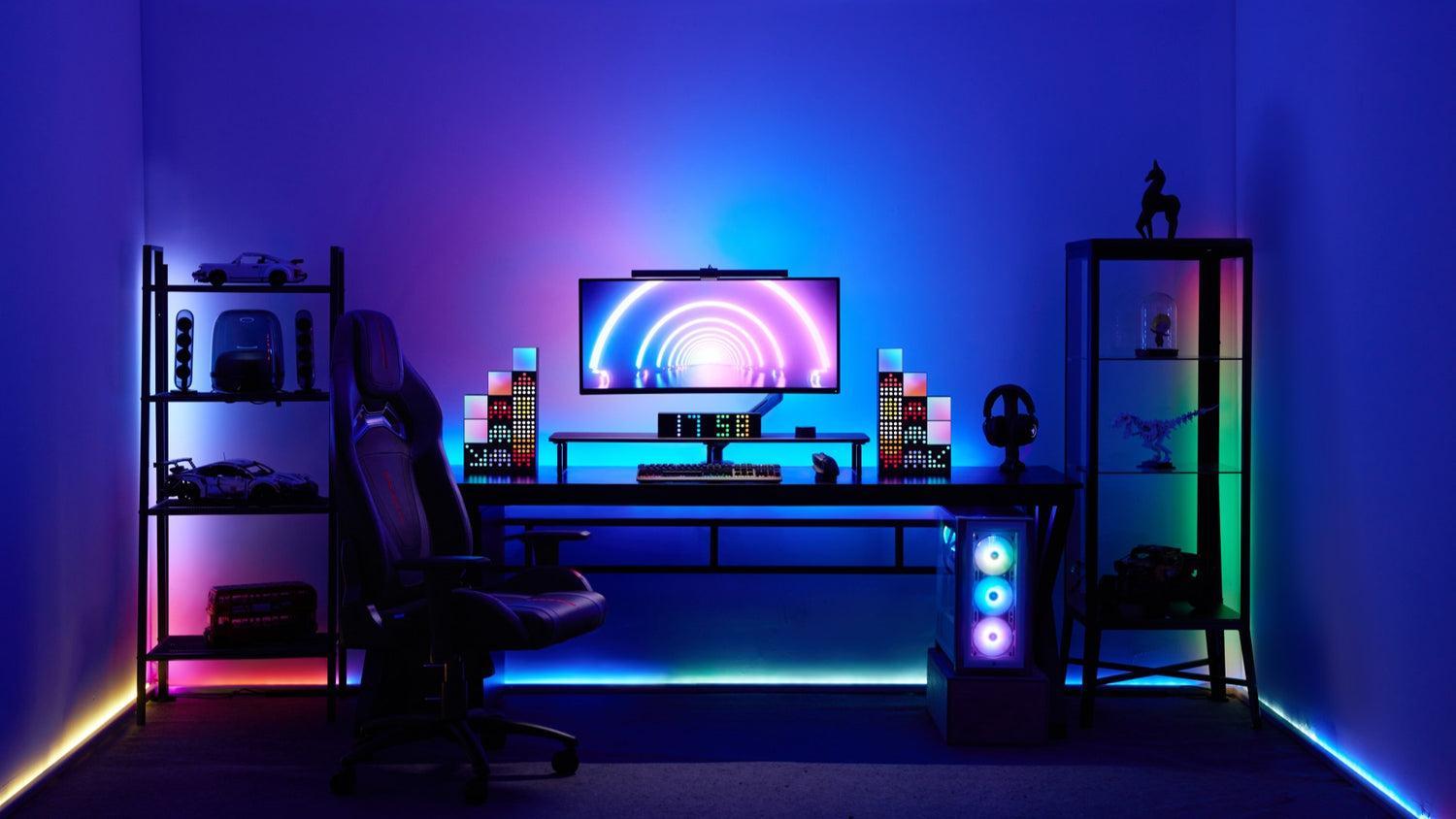 Monitor with ambient light synced to on-screen content to extend color into the room